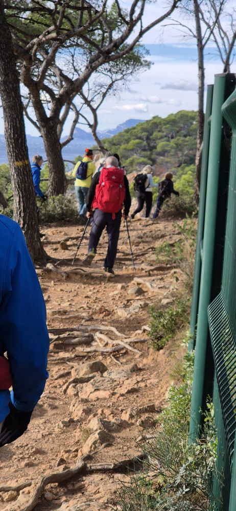 09b111a5-0210-4300-97e6-f59497433ee1